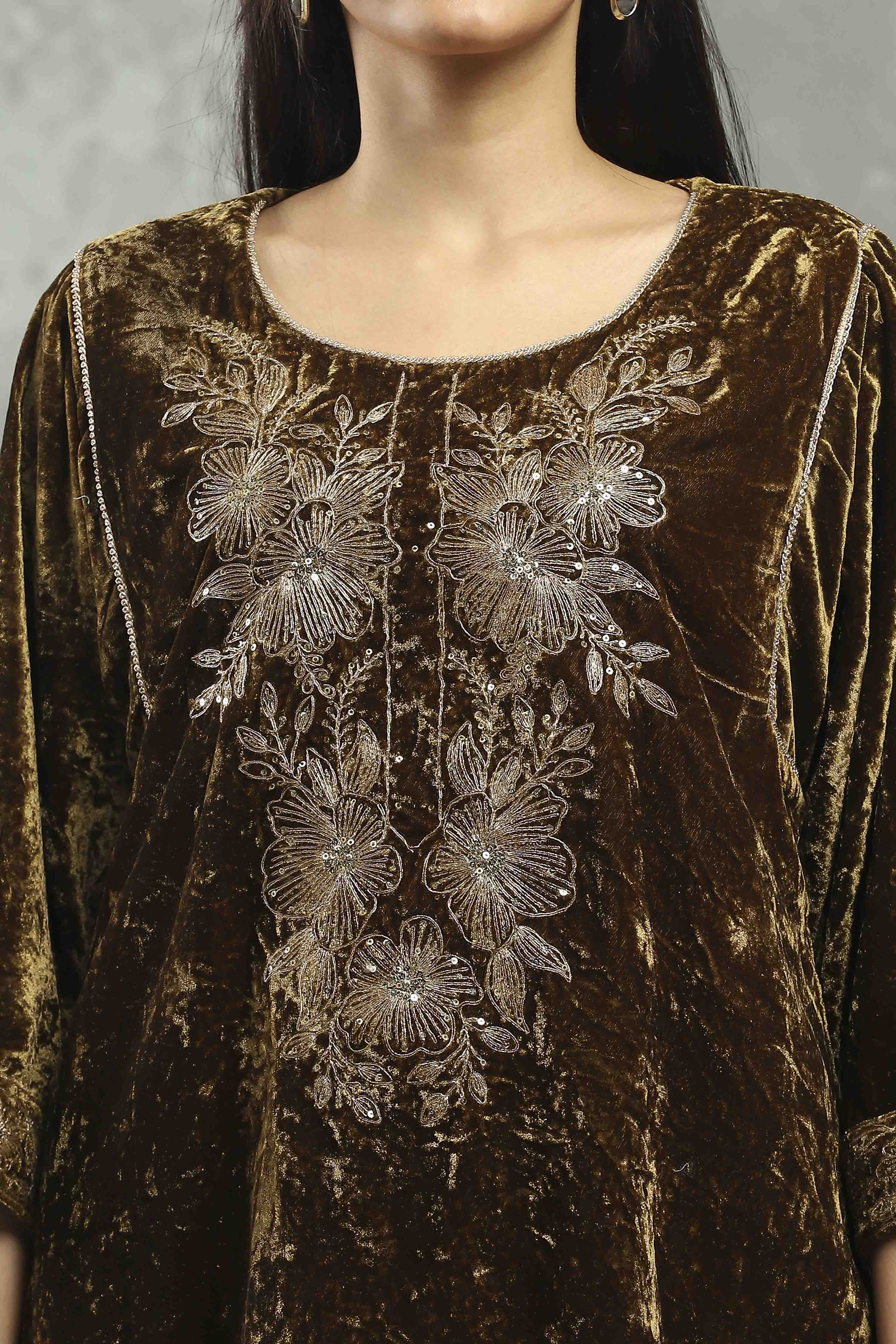 Olive Polyester Embroidered Straight Suit Set image number 1