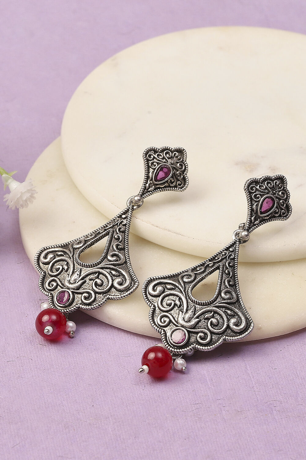 Red Oxidised Alloy Earrings image number 0