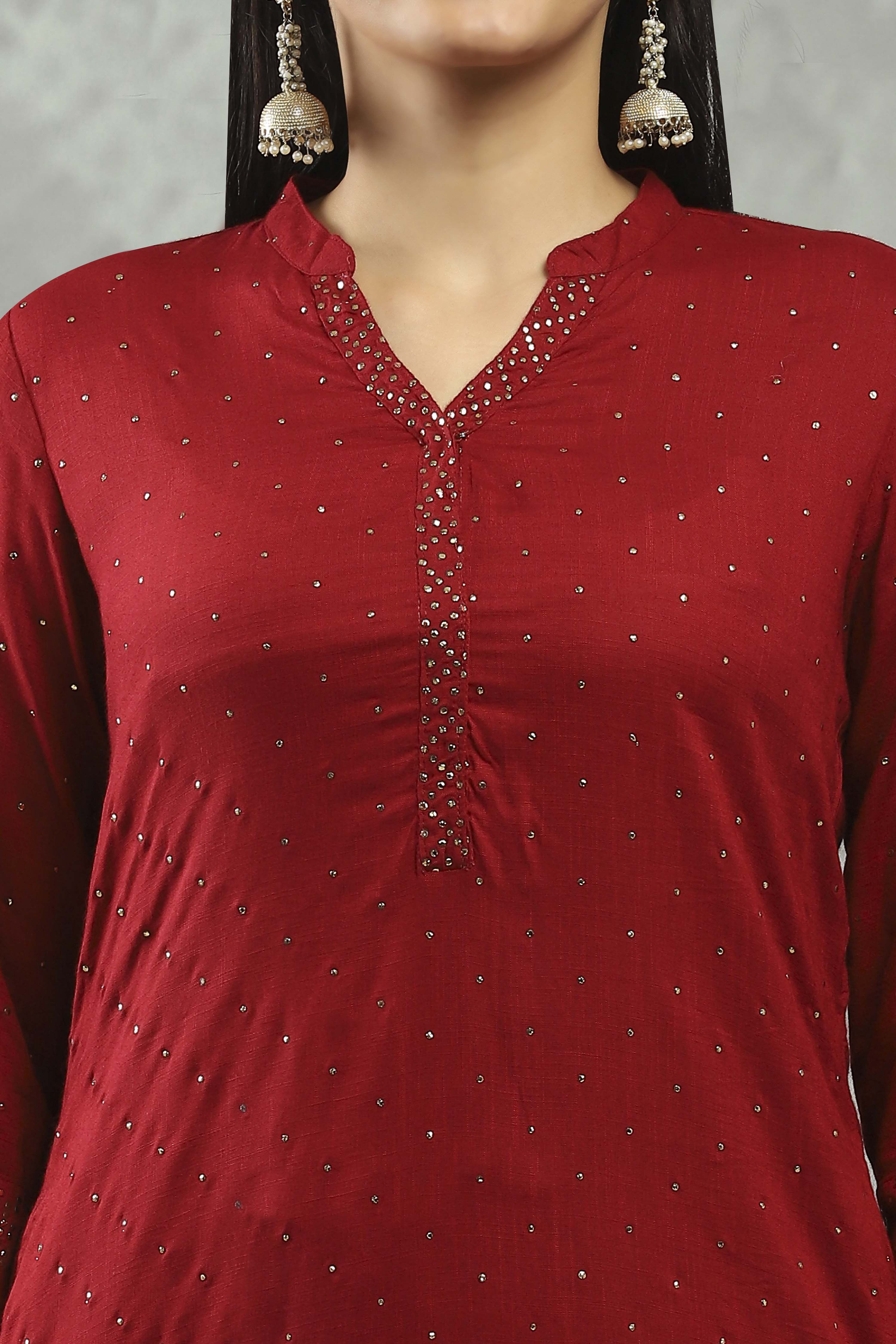 Maroon Viscose Straight Kurta Pants Set image number 1