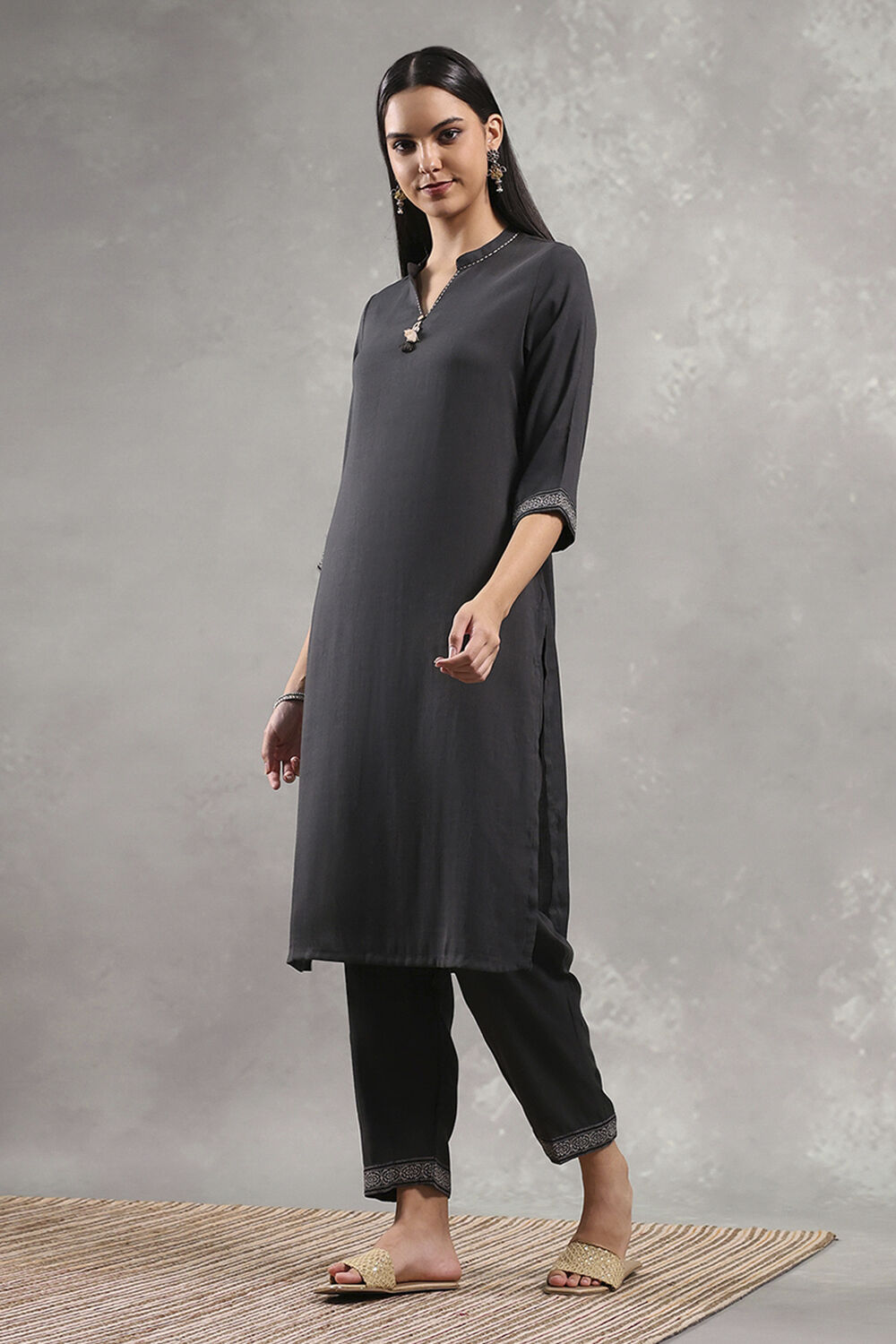 Black Viscose Blend Printed Straight Kurta Pants Set image number 5