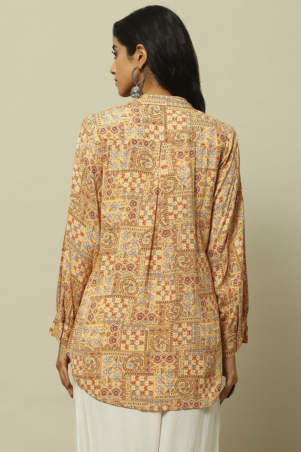 Mustard Yellow Printed Shirt-Style Kurti image number 3
