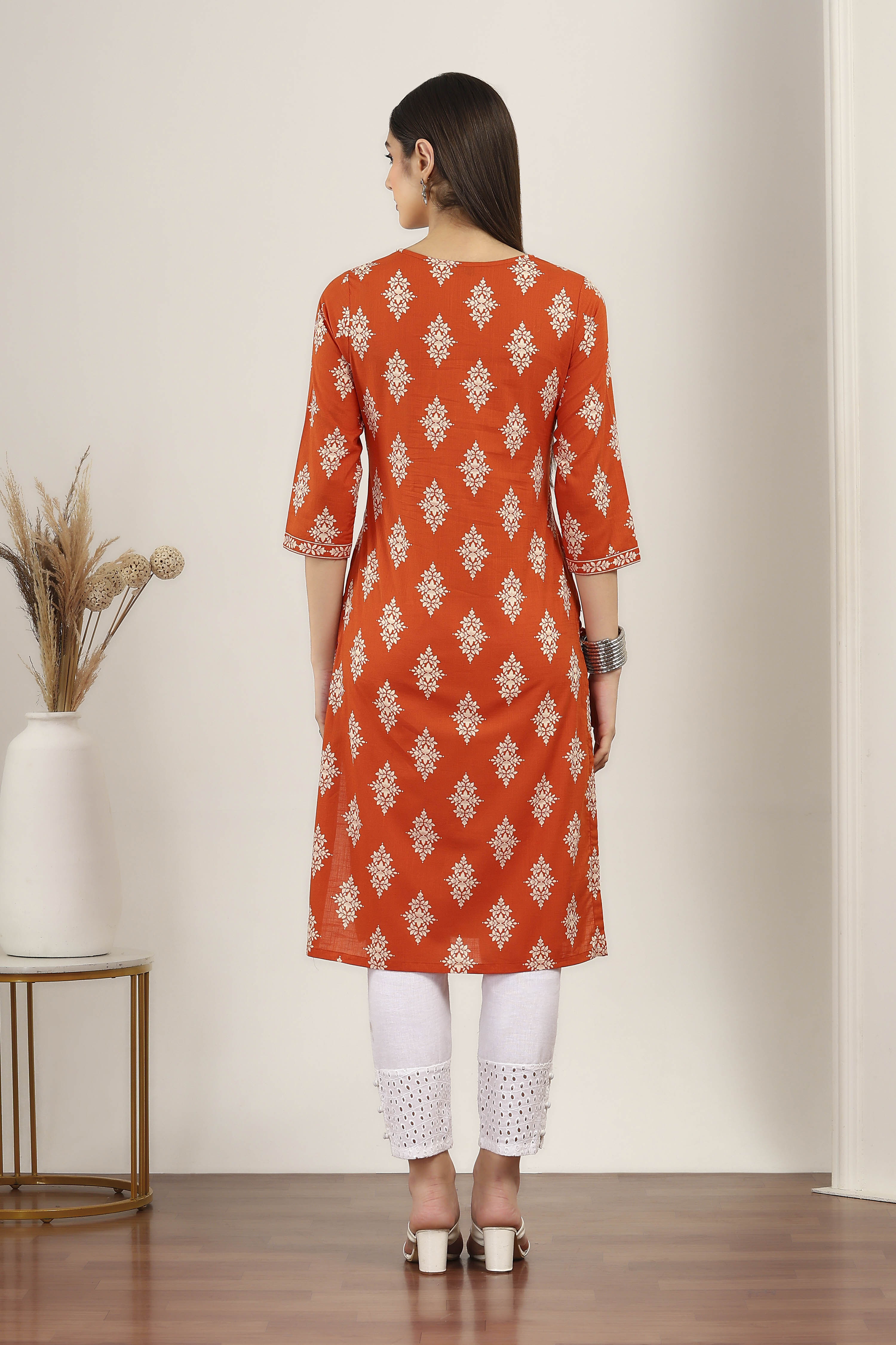Brown Cotton Straight Kurtas image number 3