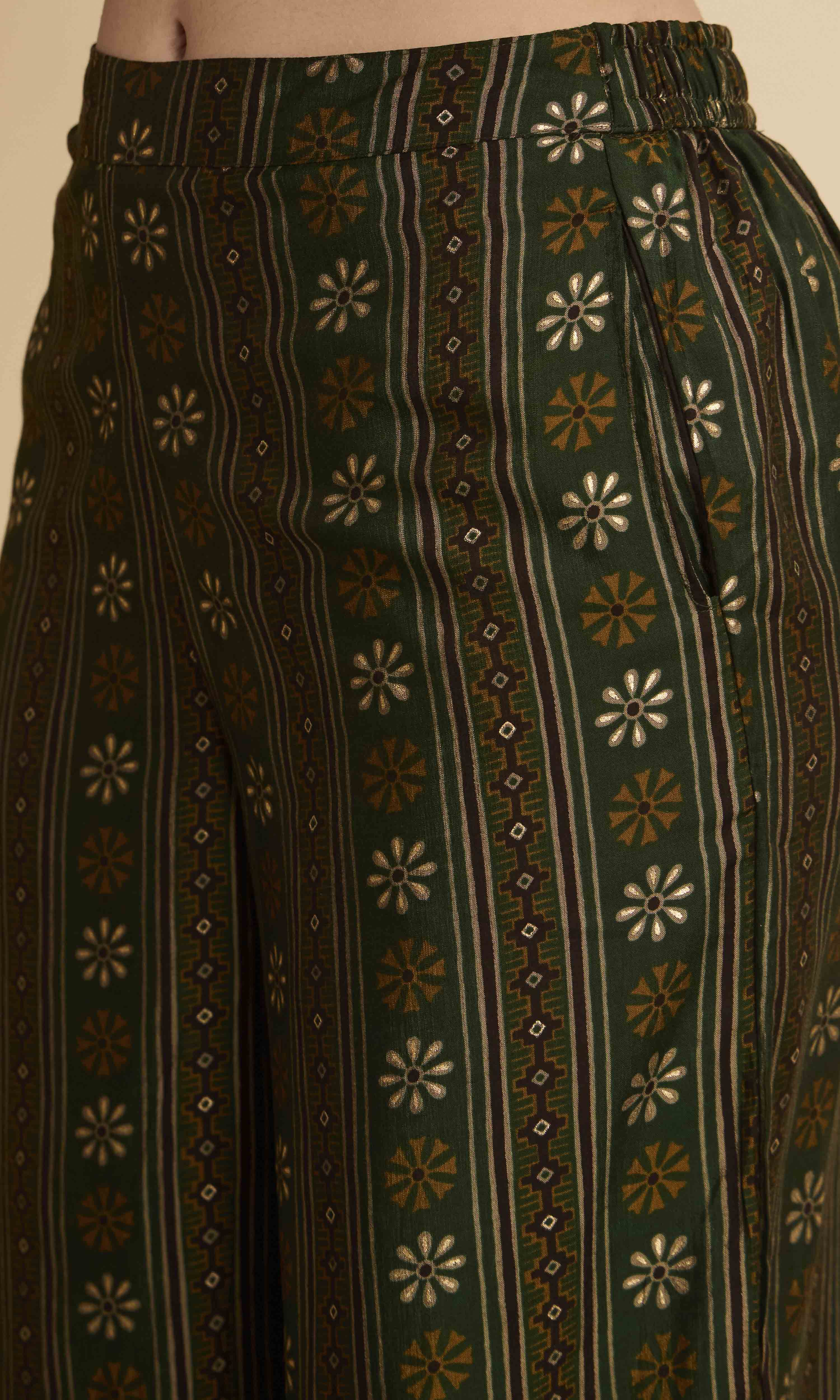 Green Viscose Blend Asymmetric Printed  image number 2