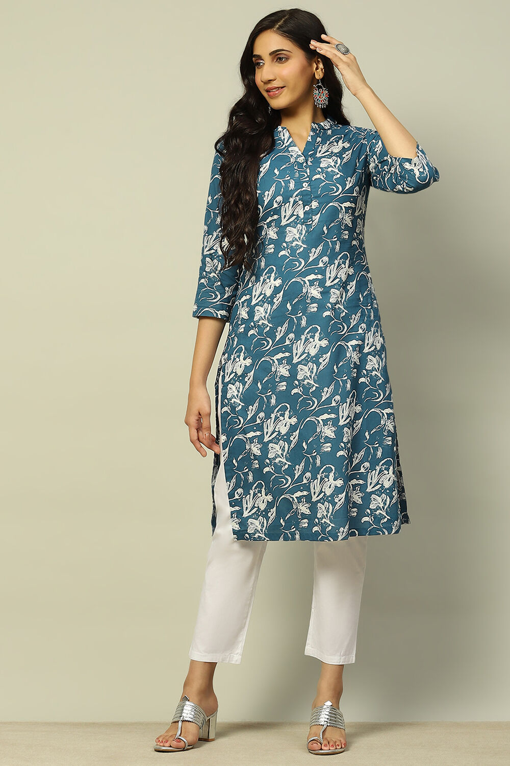 Blue Cotton Floral Printed Straight Kurta image number 0
