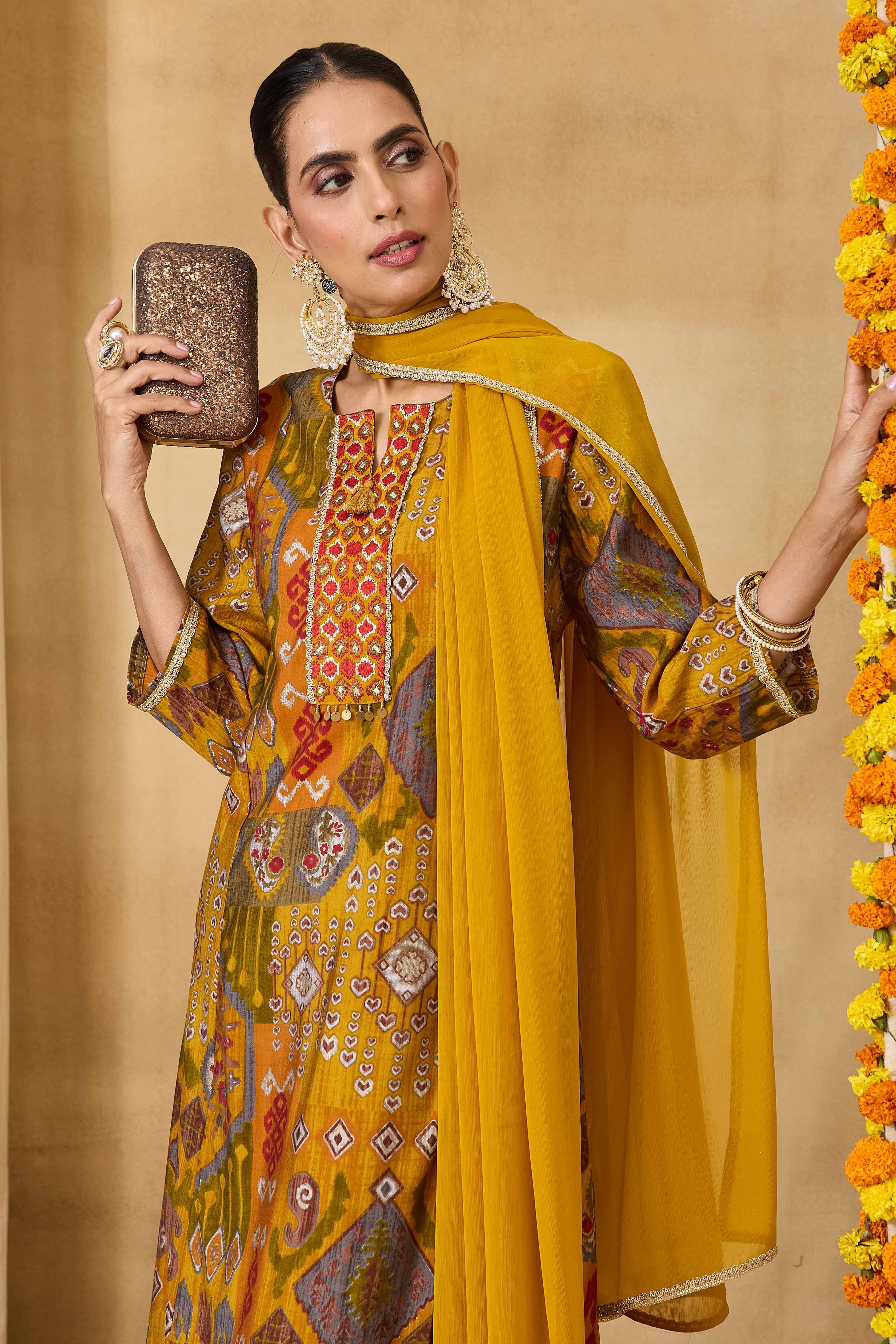 Yellow Viscose Blend Straight Printed Suit Set image number 8