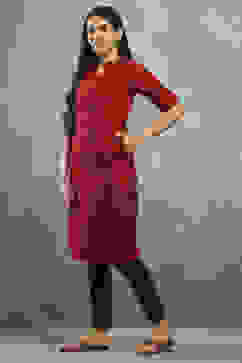 Maroon Viscose Straight Kurta Pants Set image number 3