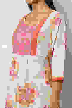 Peach-Toned Floral Printed Gathered Suit Set image number 1