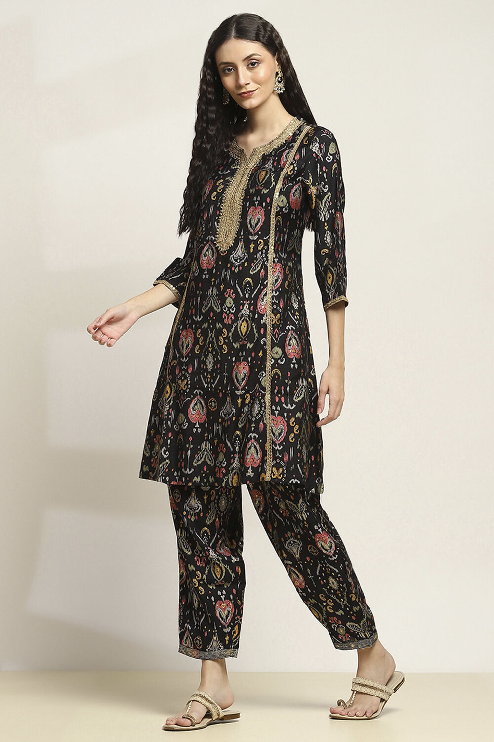 Black Viscose Blend Printed A-Line Kurta Pants Set image number 3