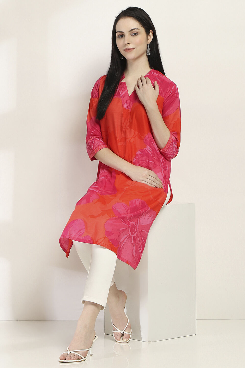 Orange Cotton Floral Straight Kurta image number 0