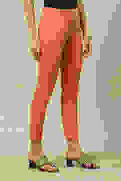 Peach Poplin Lycra Slim Solid Slim Pants image number 3