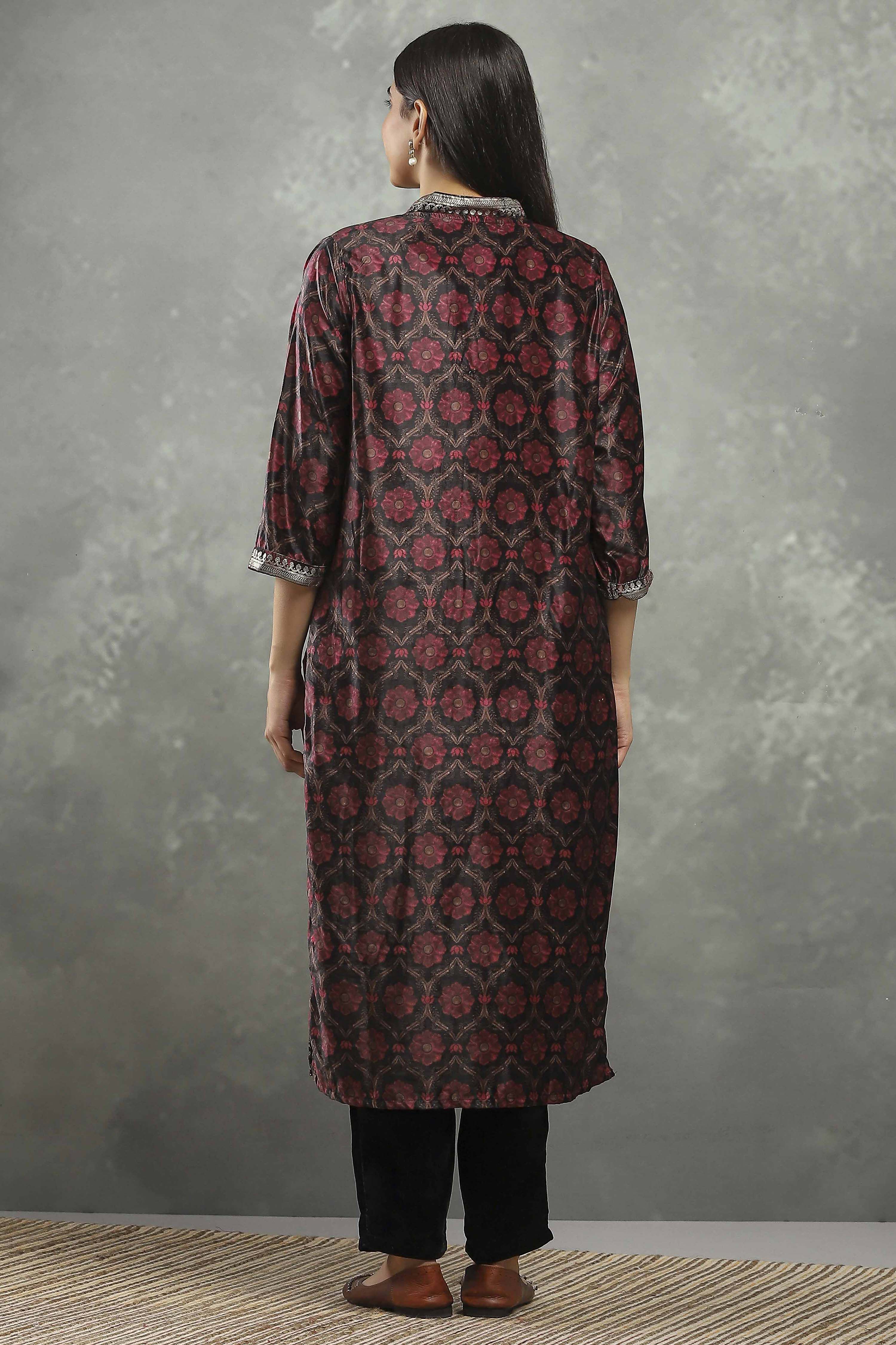 Black Polyester Printed Straight Suit Set image number 4