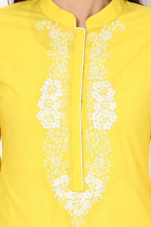 Yellow Flared Cotton Kurta image number 4