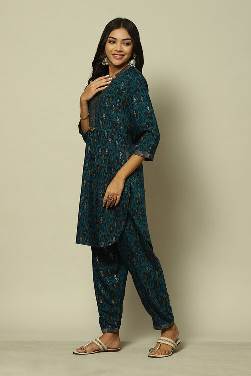 Peacock Blue LIVA Straight Printed Kurta Palazzo Suit Set image number 3