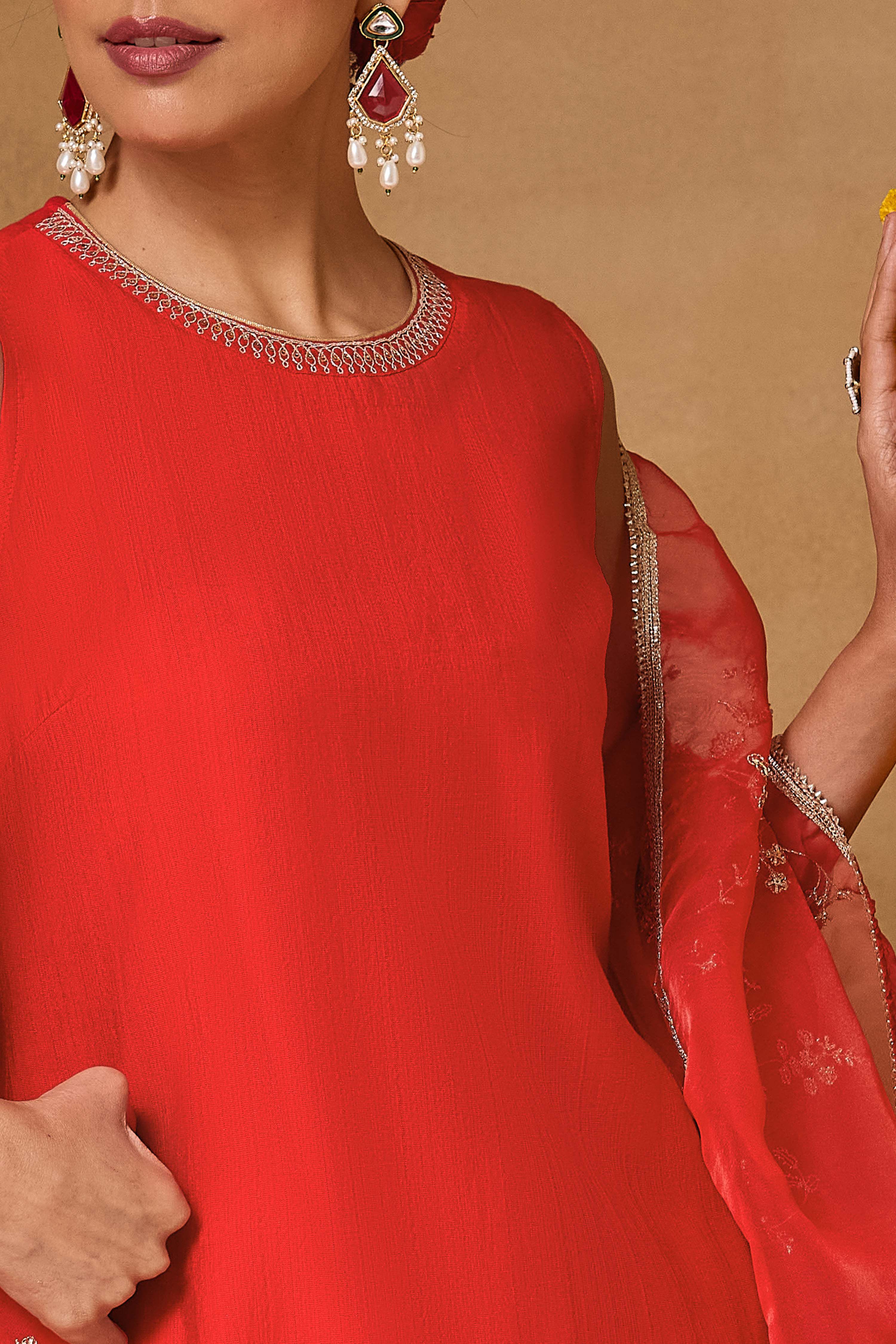 Red Viscose Blend Straight Solid Suit Set image number 1