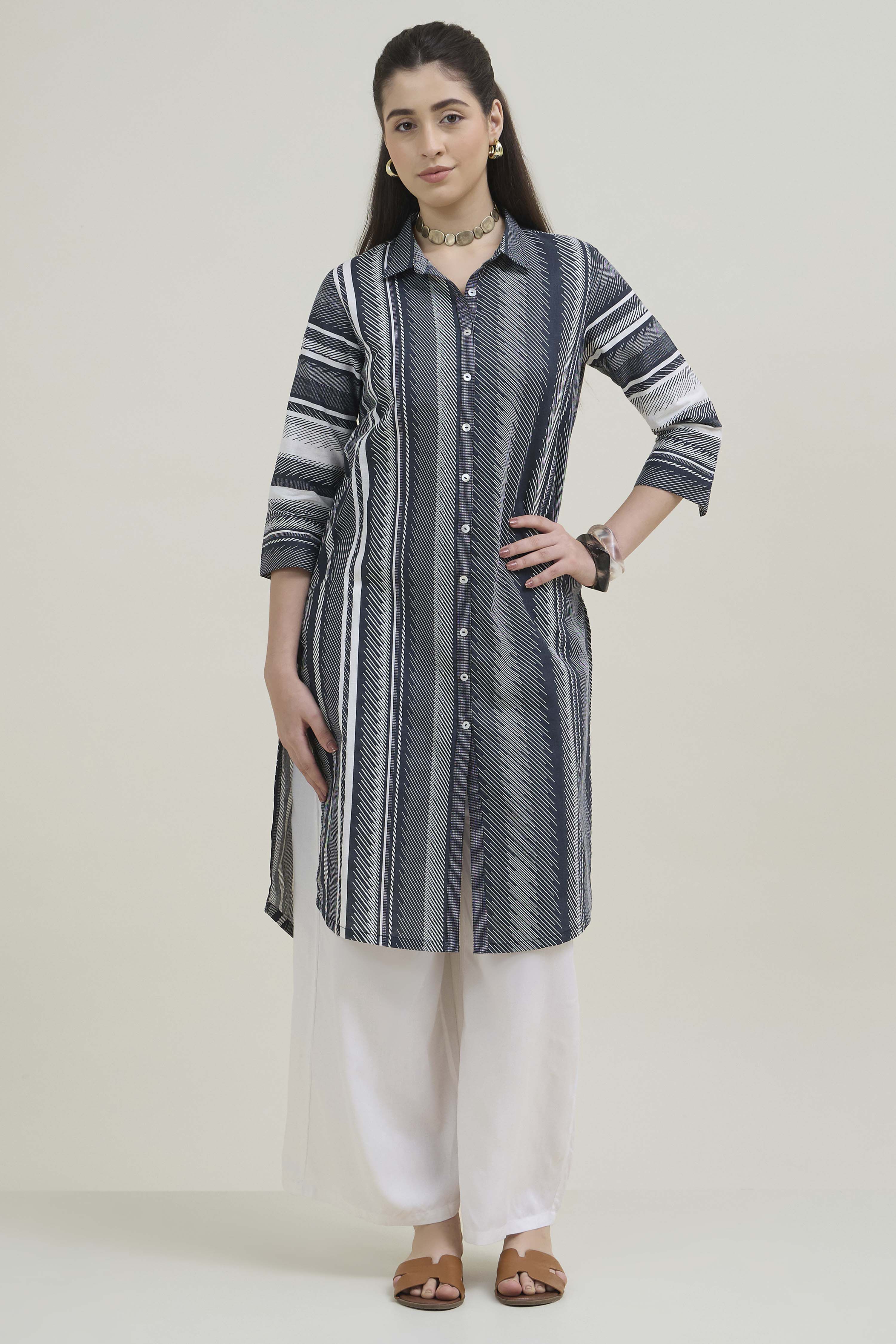Black White Cotton Flex Straight Printed Kurta image number 5