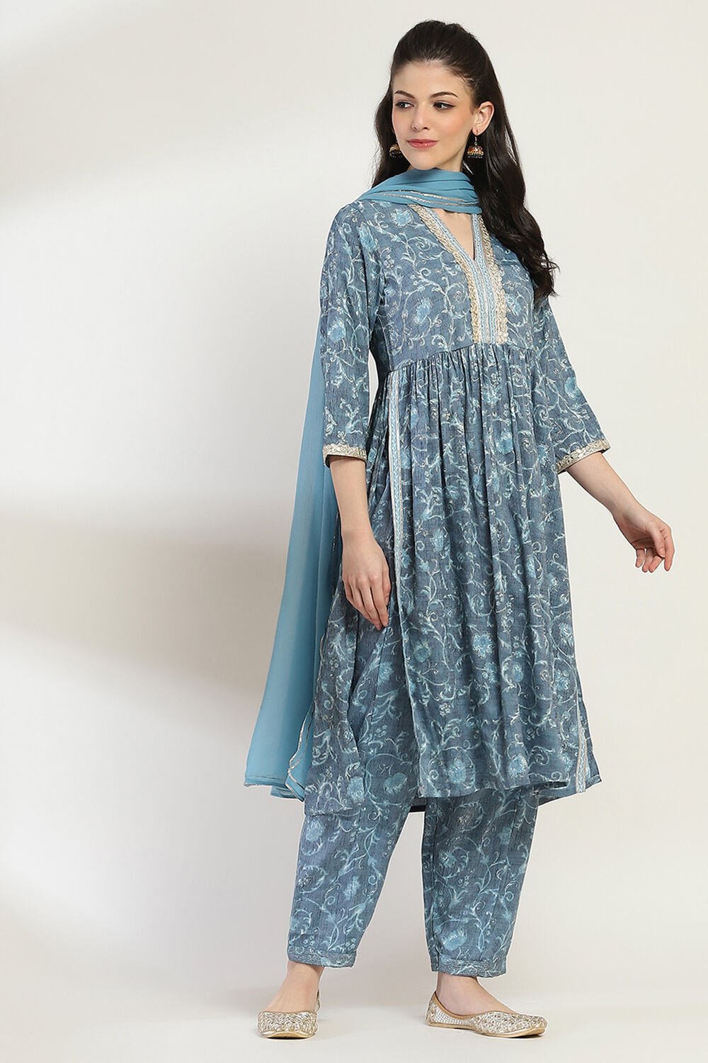 Grey Printed Gathered Suit Set image number 5