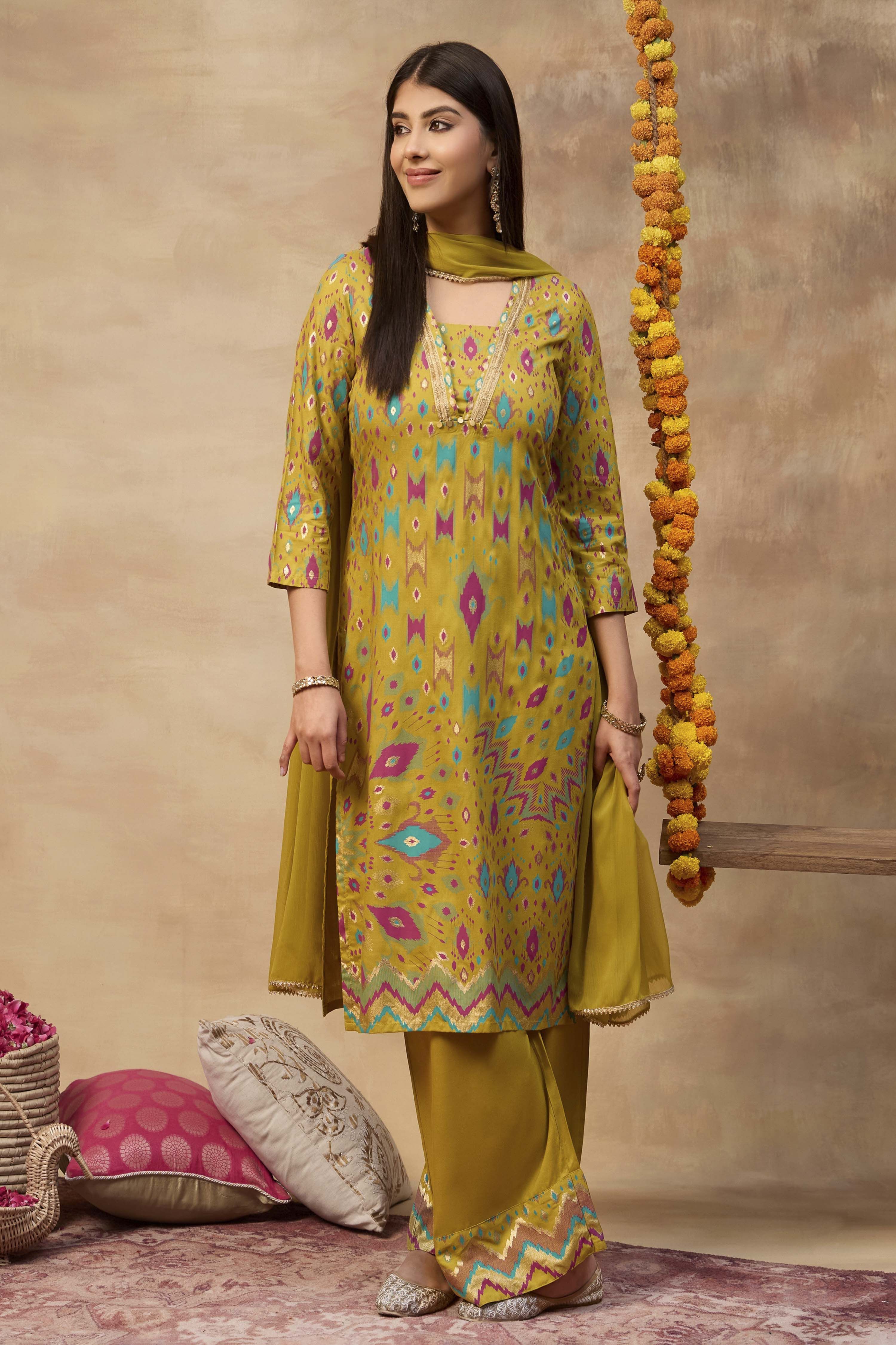 Fuschia Viscose Rayon Straight Printed Suit Set image number 0