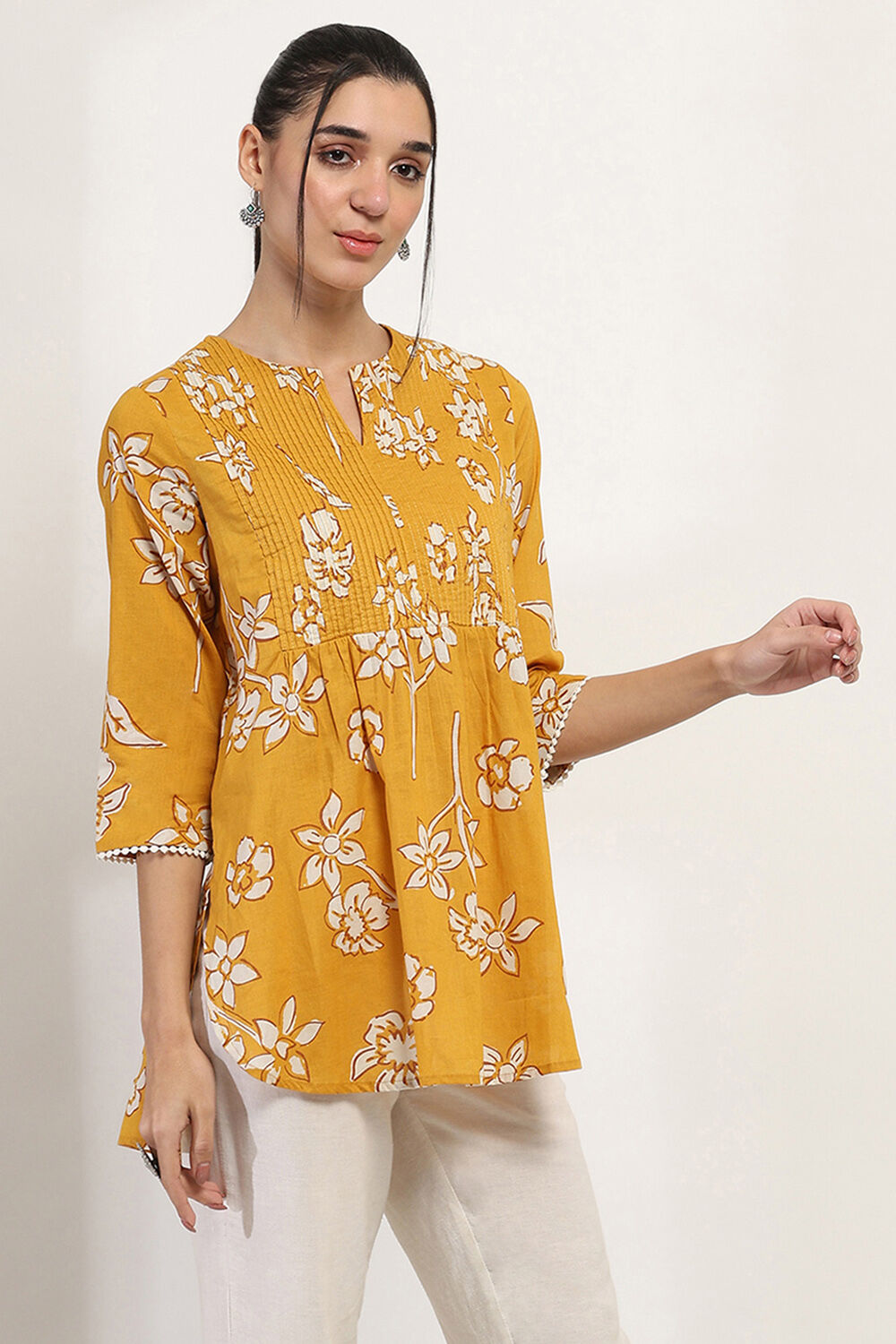 Mustard Yellow Cotton Printed Indie Top image number 4