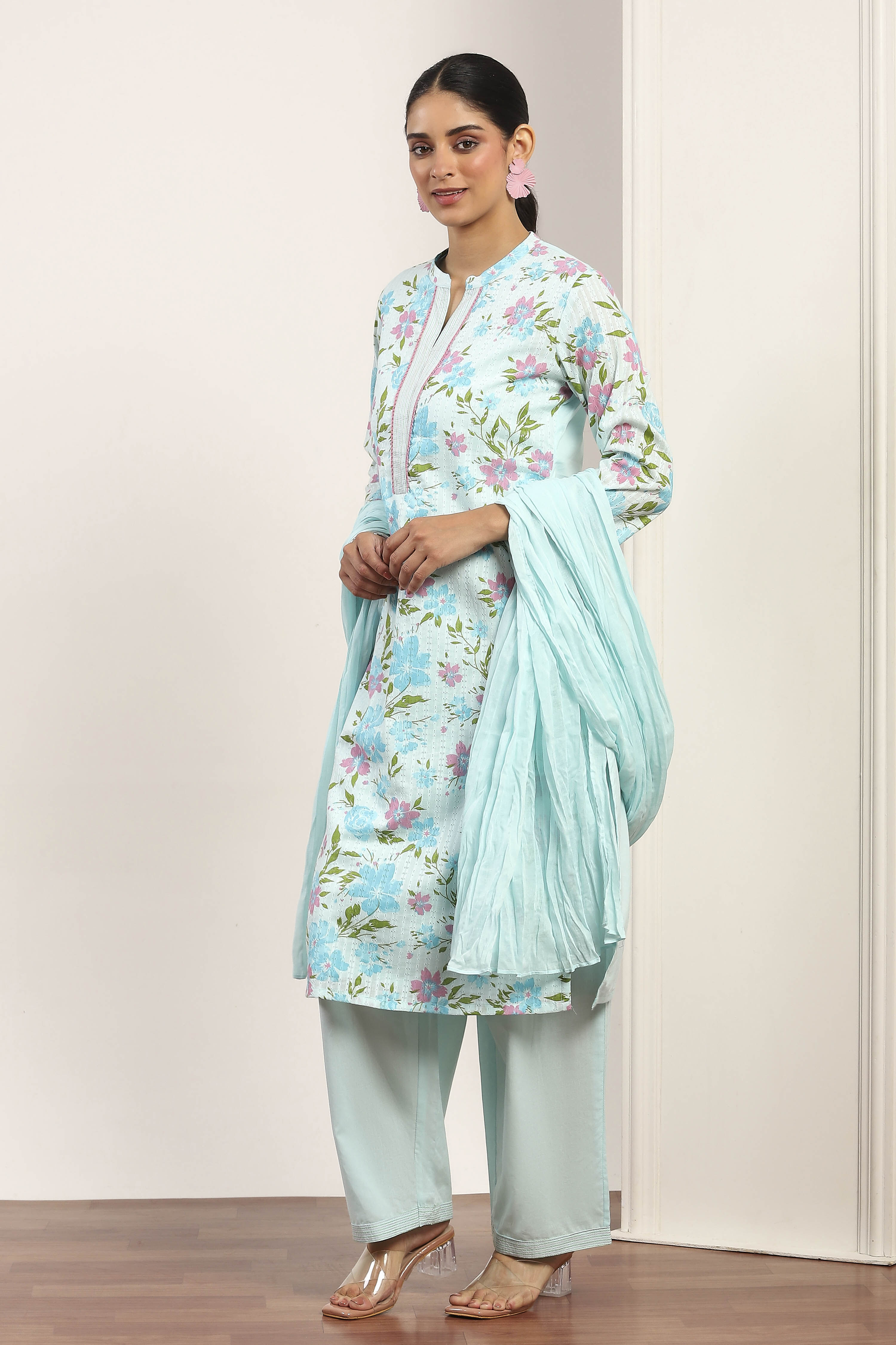 Blue Cotton Straight Suit Sets image number 3
