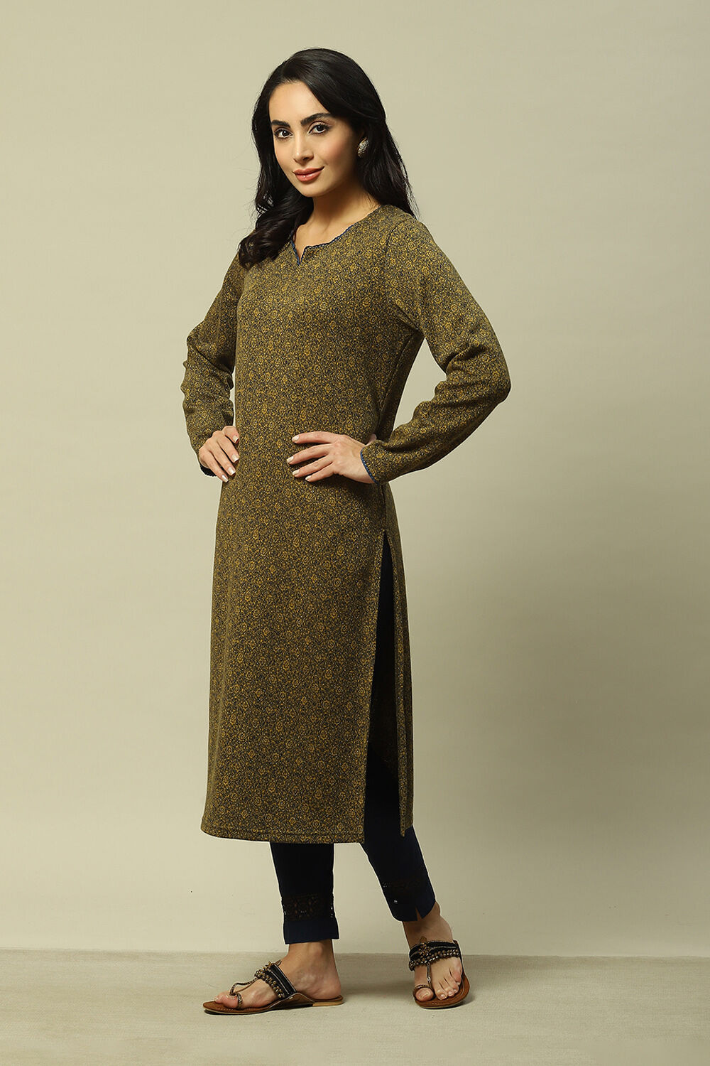 Olive Cotton Blend Straight Printed Kurta image number 2