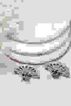 Green Alloy Drop & Danglers image number 2