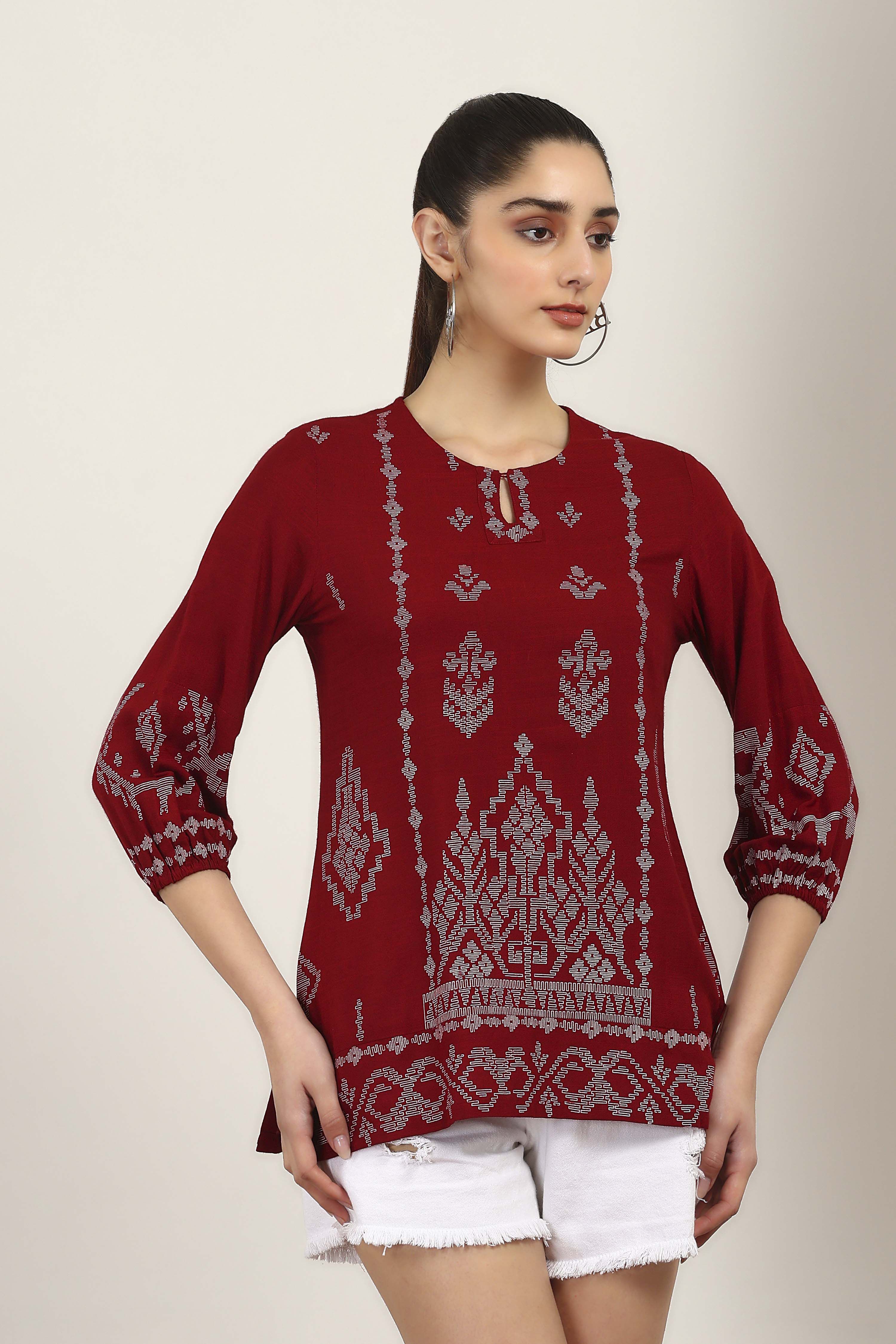 Black Rayon Straight Tops image number 6