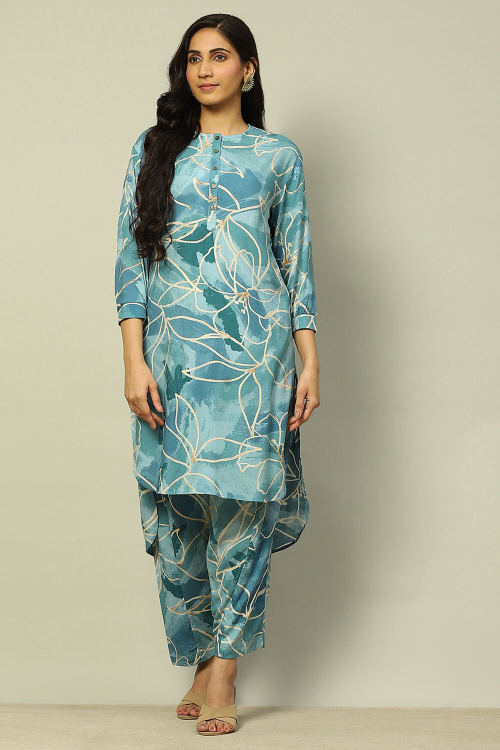 Aqua Blue Floral Printed Straight Co-ord Set image number 7