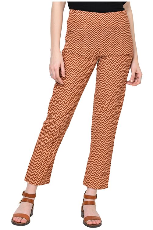 Rangriti Maroon Cotton Slim Pants image number 0