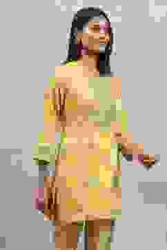 Yellow Viscose Blend Printed Straight Top image number 4