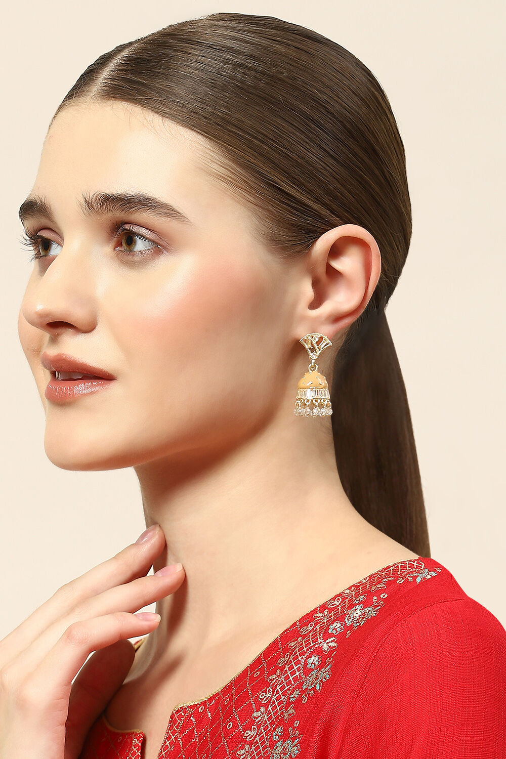 Beige Brass Earrings image number 1