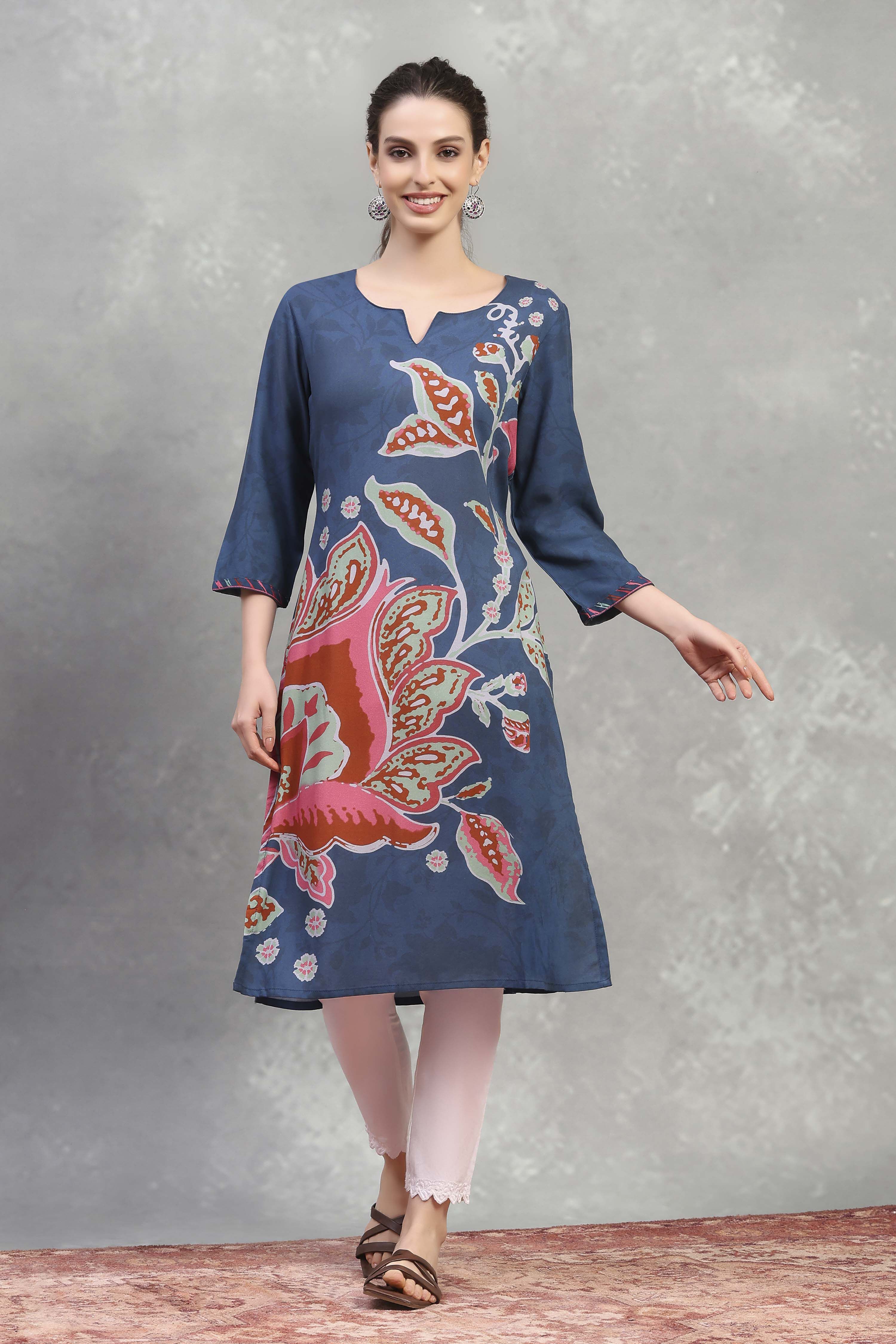 Blue Viscose Rayon Printed Straight Kurta image number 0