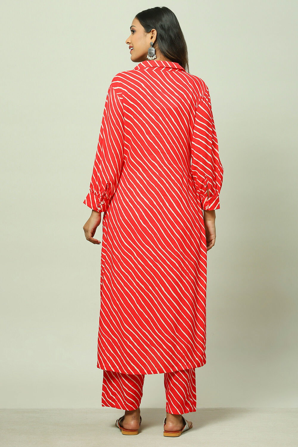 Red Striped Straight Kurta Set image number 4