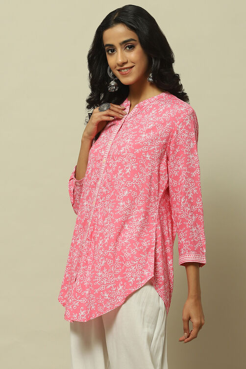 Aqua Floral Printed Straight Indie Top image number 2