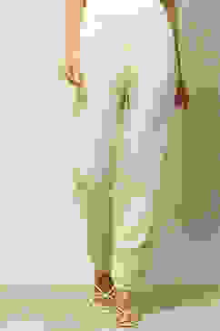 Off White Acrylic Regular Solid Legging image number 4