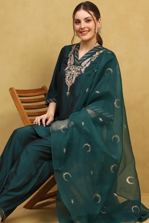 Deep Green Polyester Blend Embroidered A-Line Suit Set image number 7