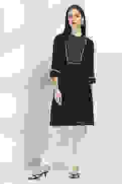 Black Solid Straight Kurta image number 5