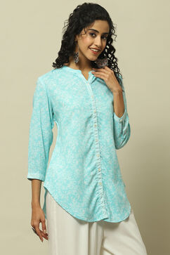 Aqua Floral Printed Straight Indie Top image number 4