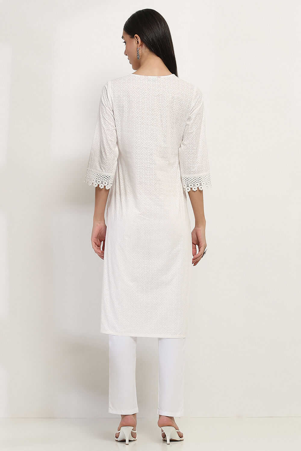 White Cotton Printed Straight Kurta image number 3