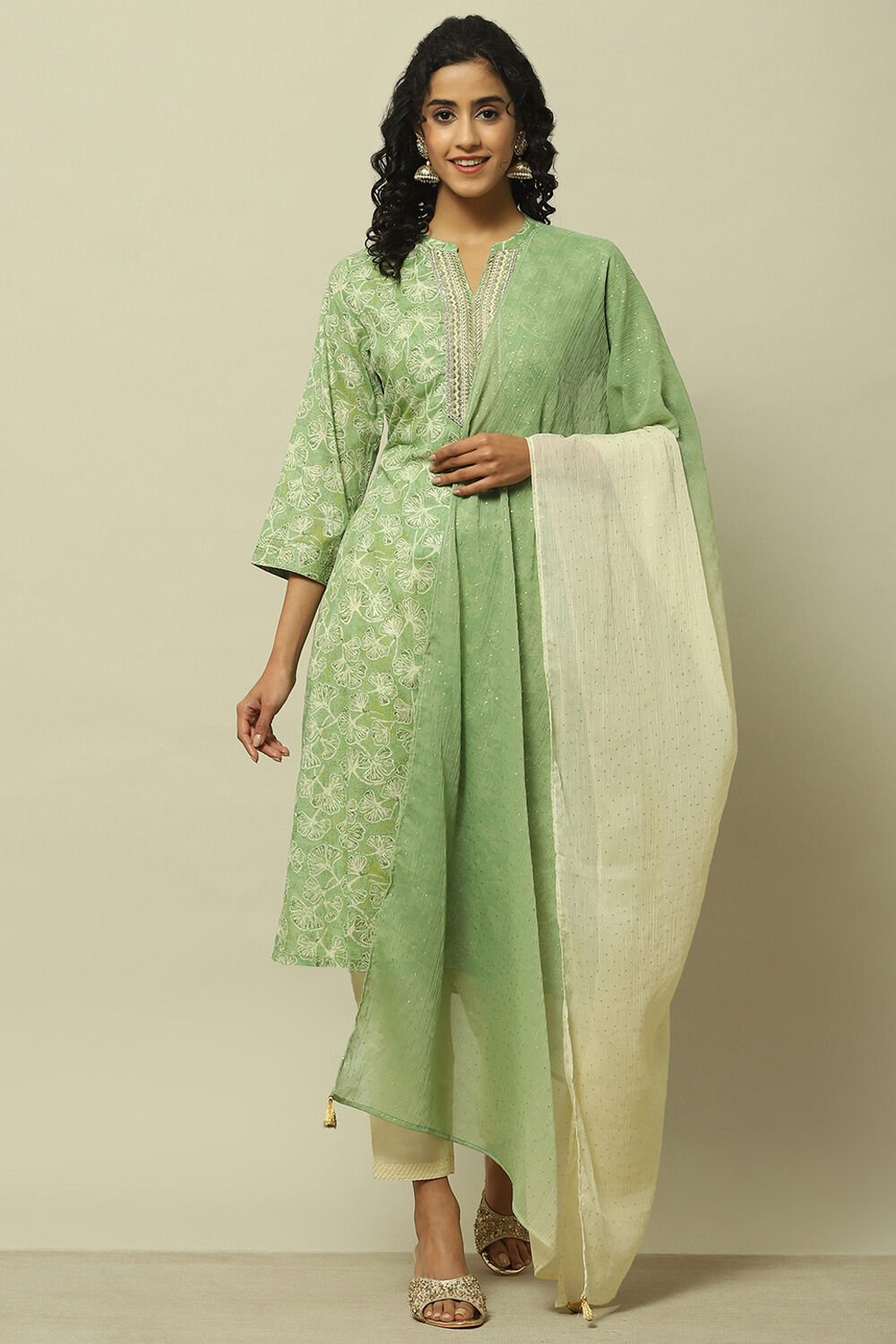 Blue Cotton Blend Printed Kurta & Pants Suit Set image number 0