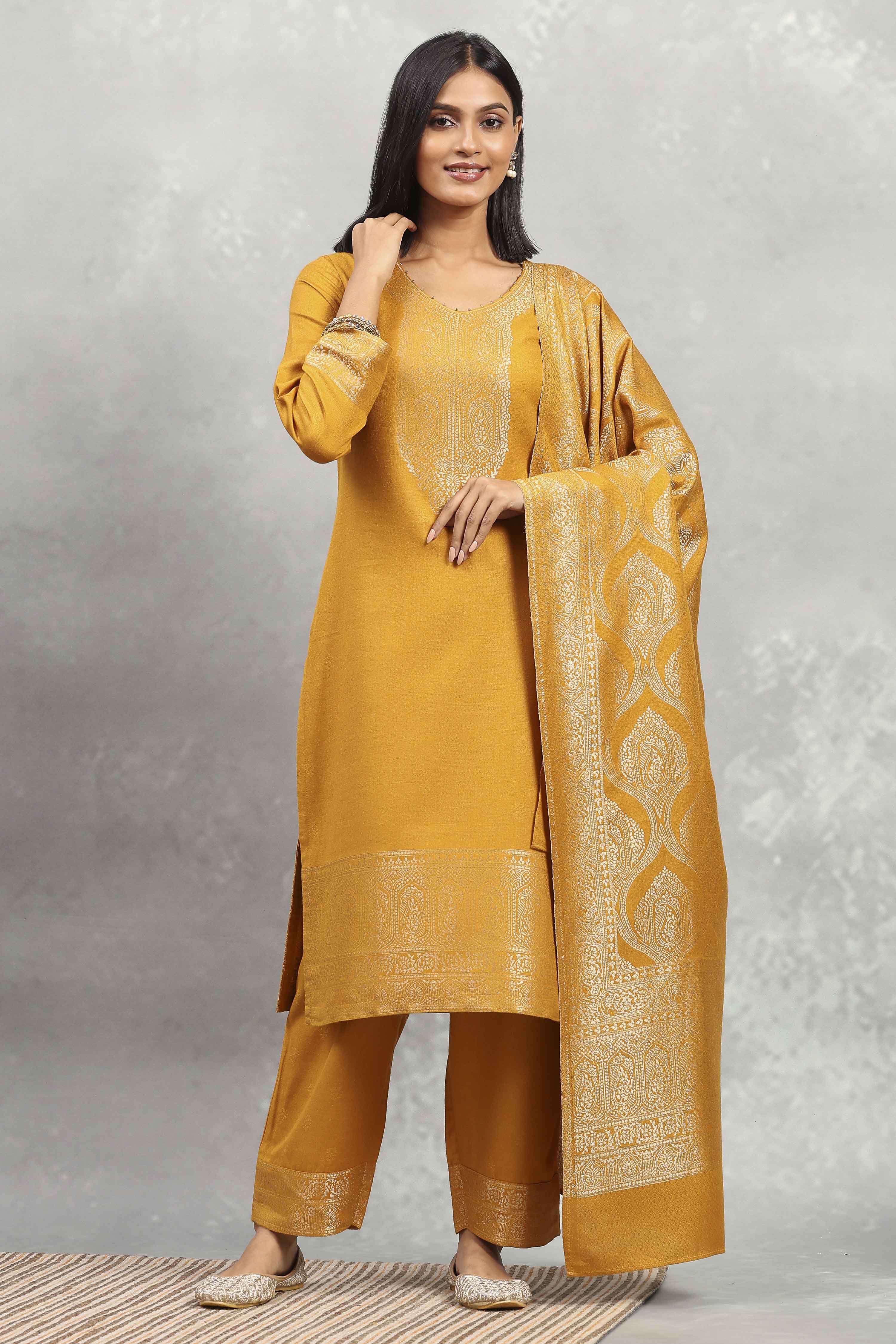 Yellow Polyester Yarndyed Straight Suit Set image number 6