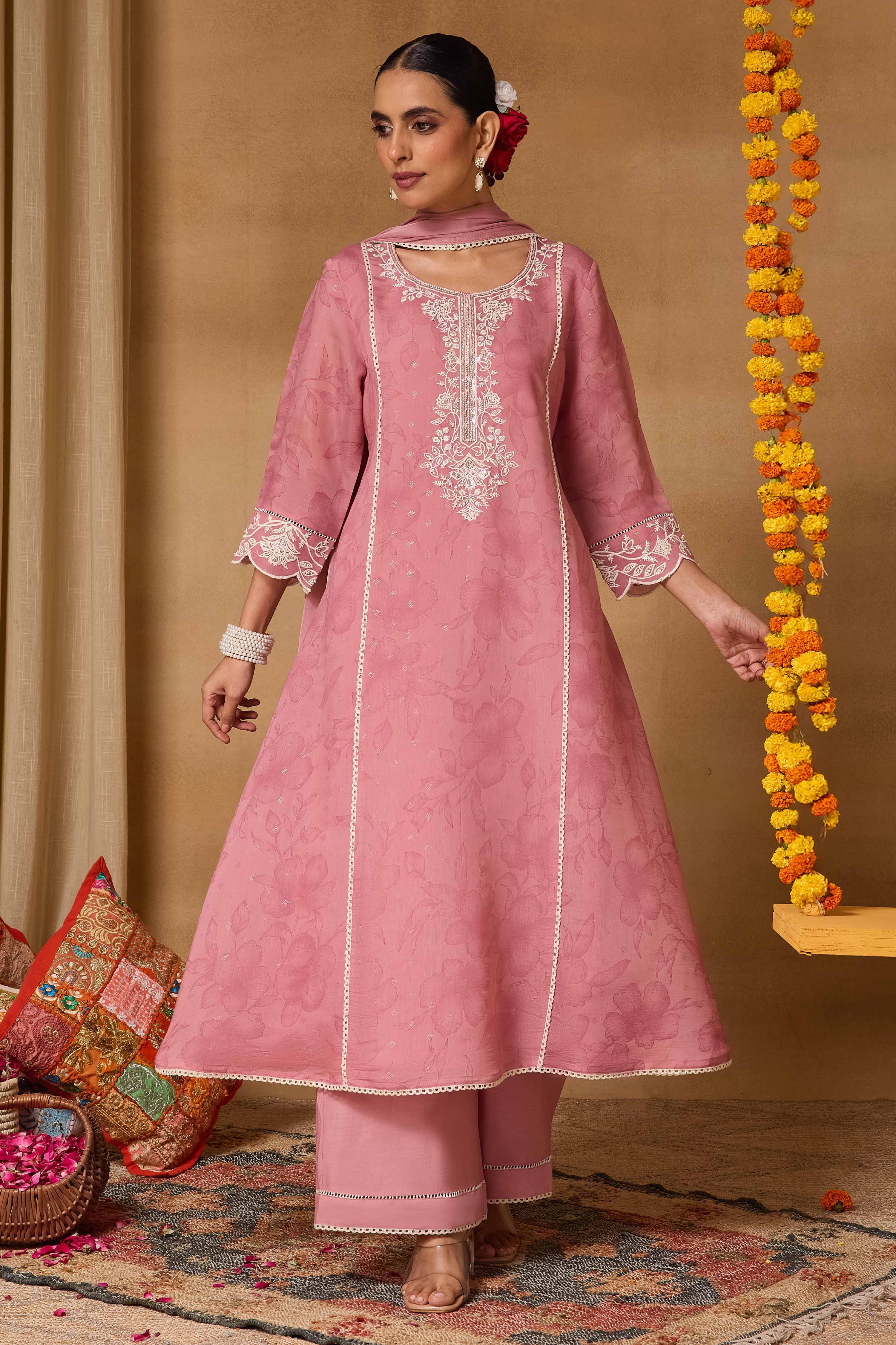 Pink Polyester A-Line Printed Suit Set image number 9