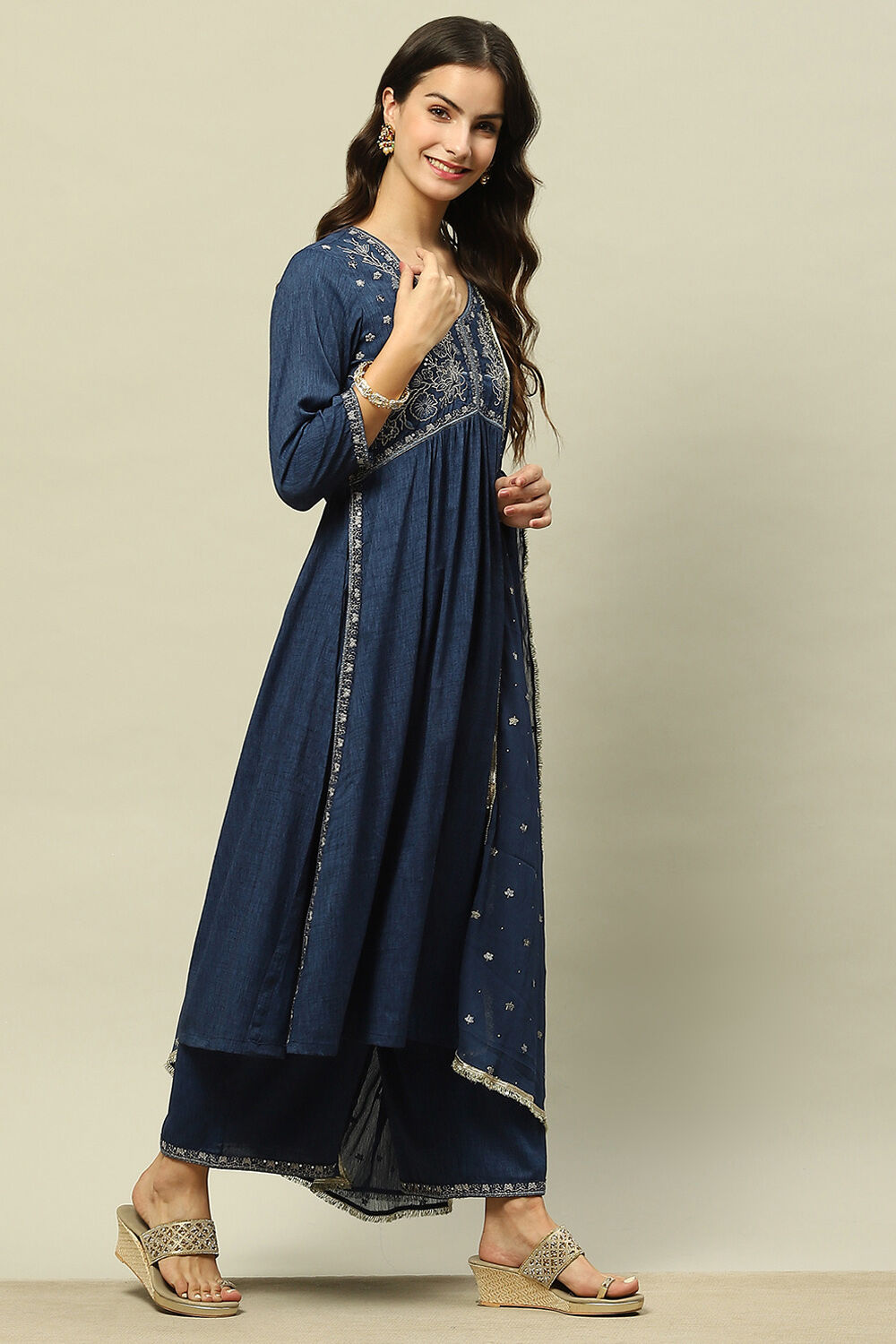 Blue Viscose Blend Gathered Yarn Dyed Kurta Palazzo Suit Set image number 5