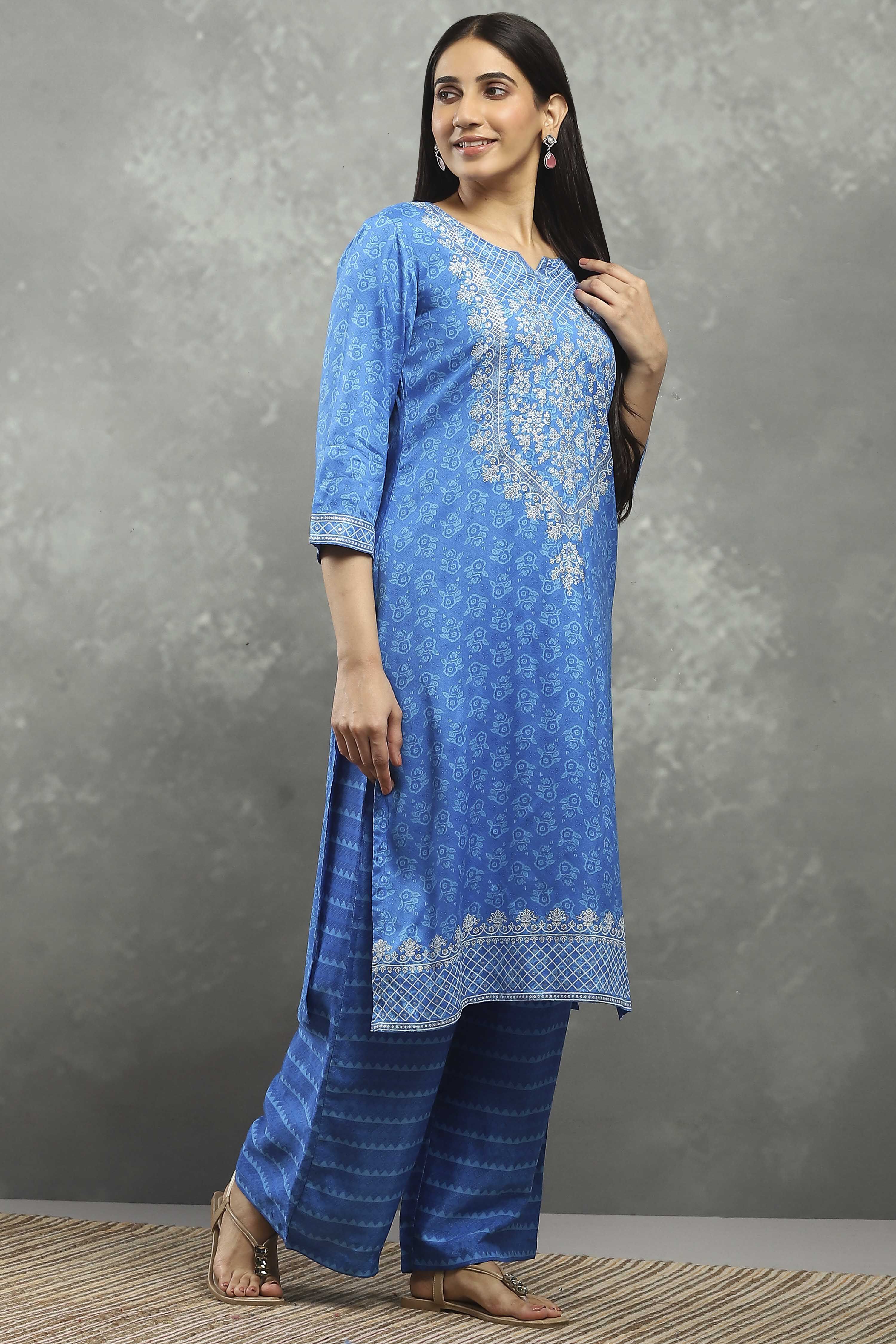 Blue Viscose Straight Kurta Pants Set image number 5