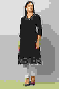 Black Cotton Jacquard Yarndyed Straight Kurta image number 5