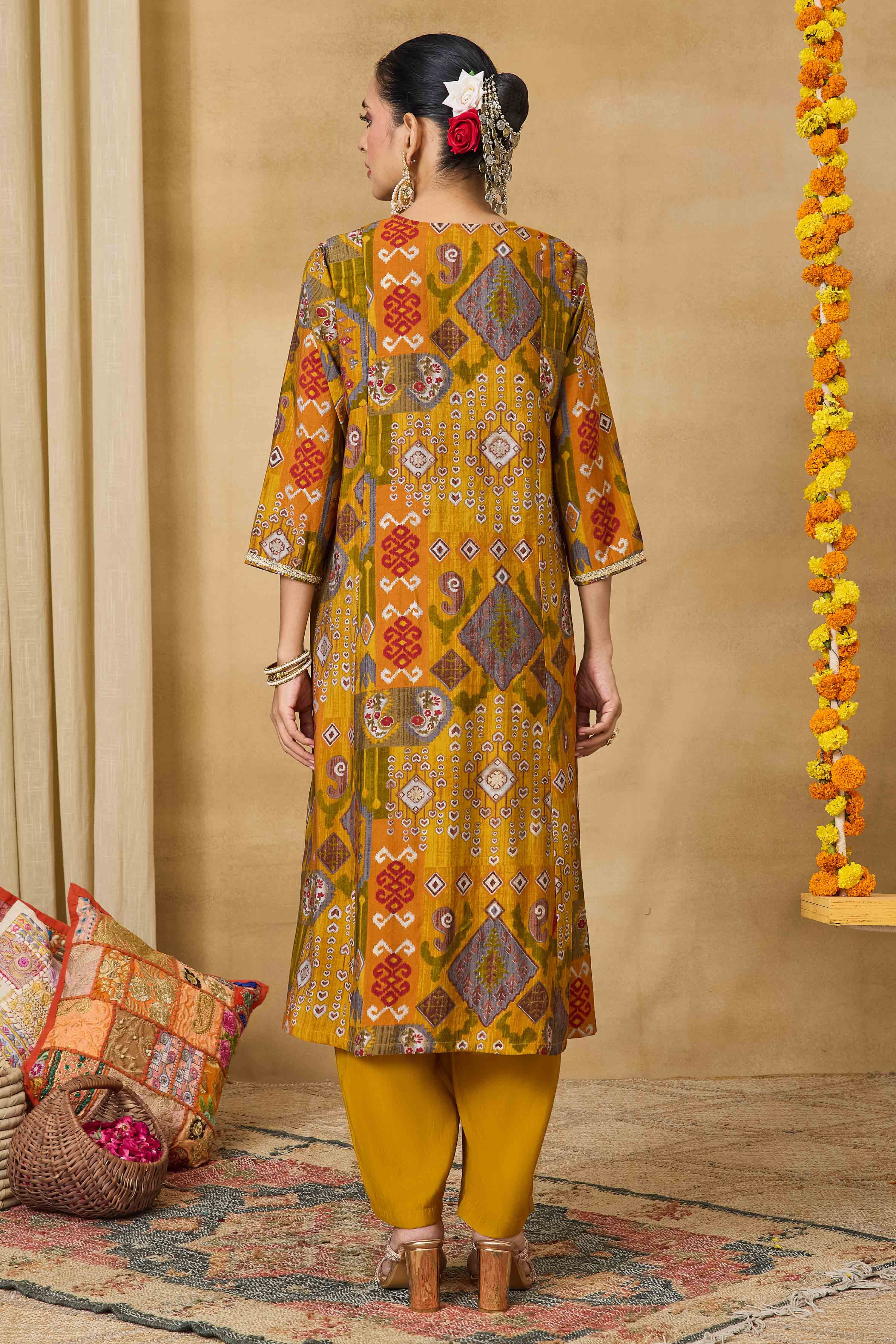 Yellow Viscose Blend Straight Printed Suit Set image number 6