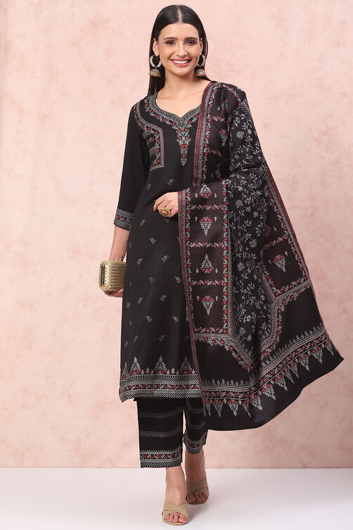 Buy Black Art Silk Straight Suit Set (3N) for INR2399.40 | Rangriti