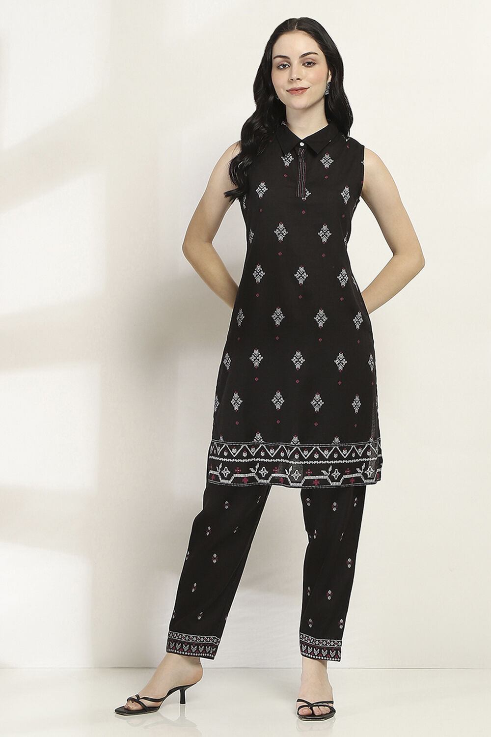 Black Printed Straight Co-ord Set image number 6