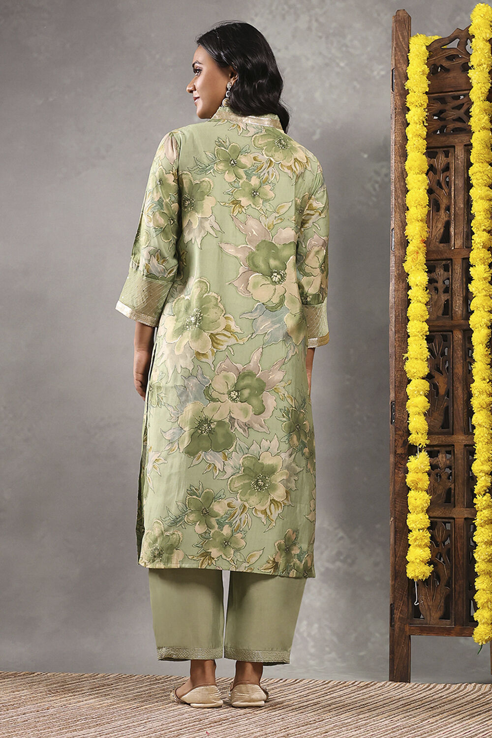 Mustard Viscose Blend Printed Straight Suit Set image number 4