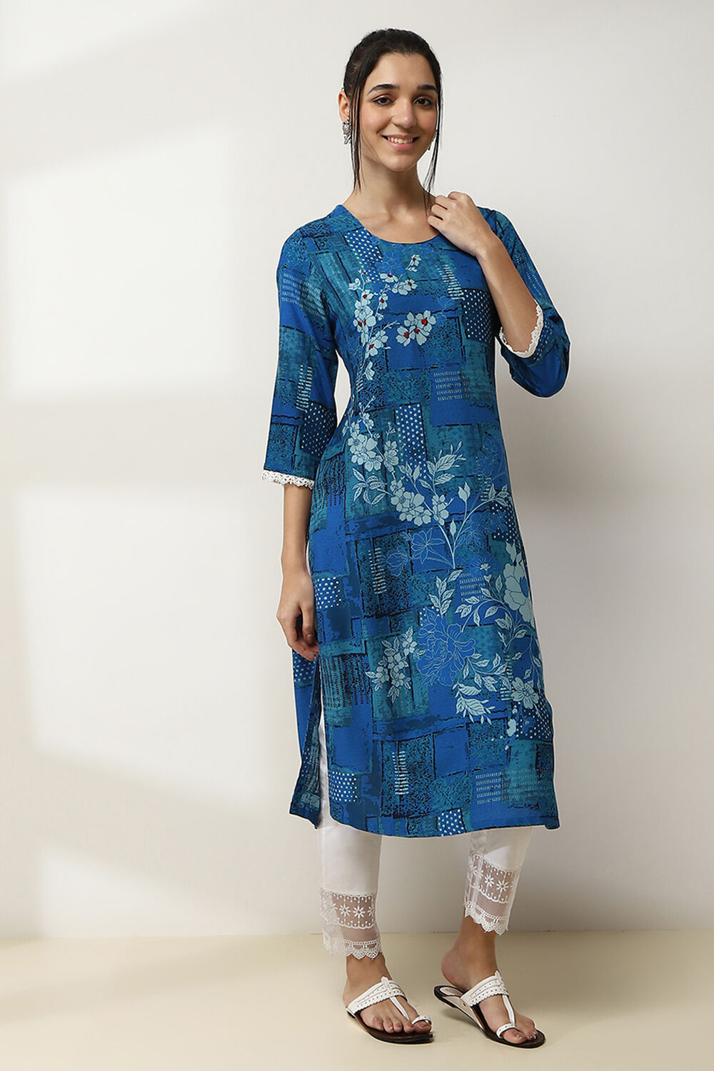 Indigo Viscose Rayon Straight Kurta image number 4