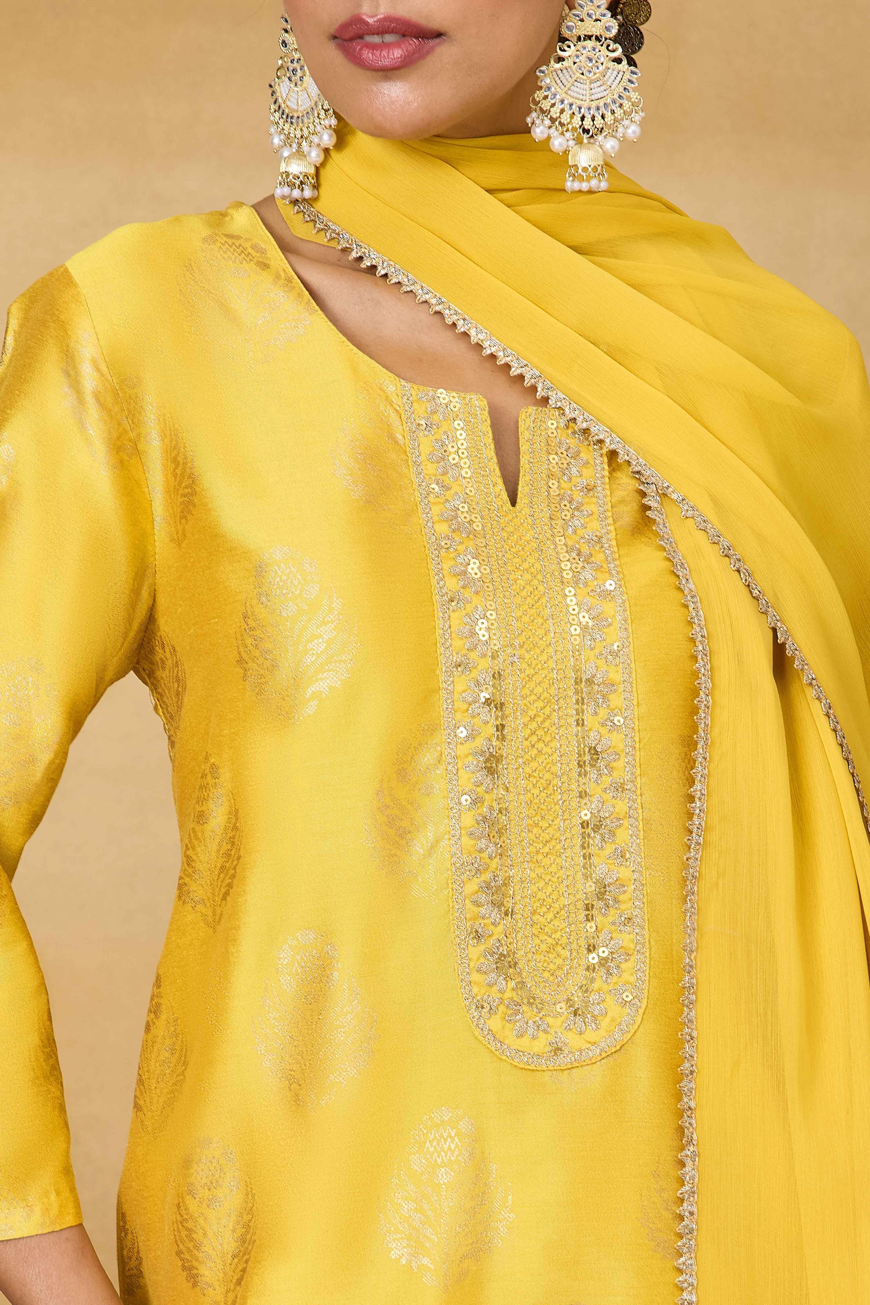 Yellow Viscose Blend Straight Printed Suit Set image number 1